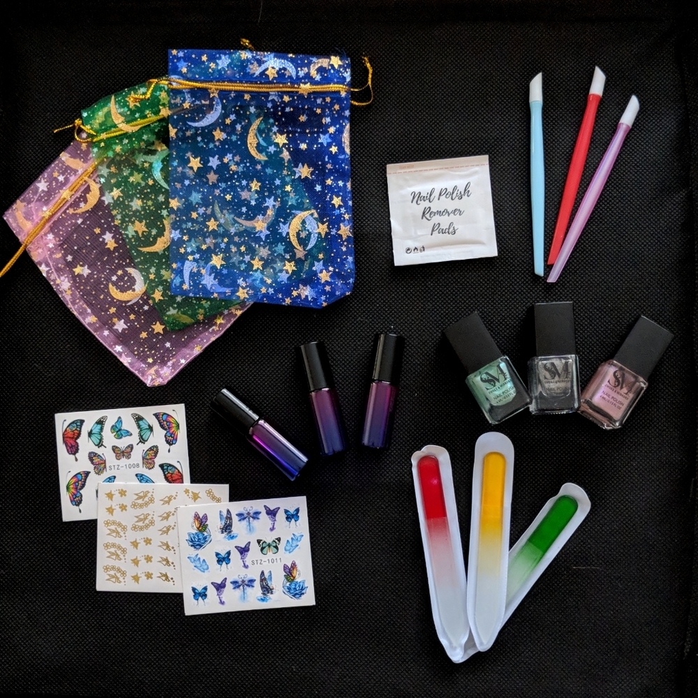 🥳 💅Mystery Manicure Bag!!